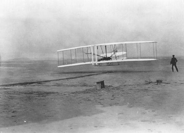 picFFWrightFirstFlight.jpg