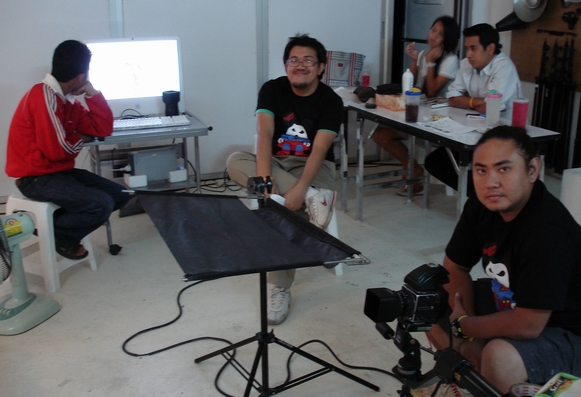 Khun Sing (director) and Khun Golf (photographer) at the Poster Shoot -- 27 April 2007 -- P&N Studio, Bangkok