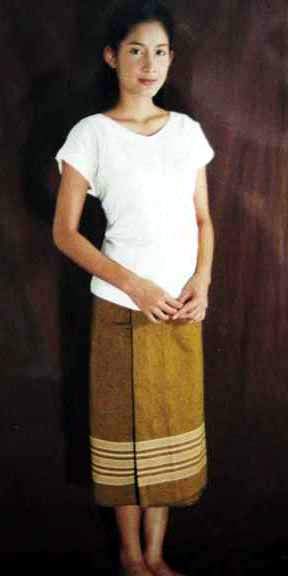 Khun Git is Duang's old girlfriend